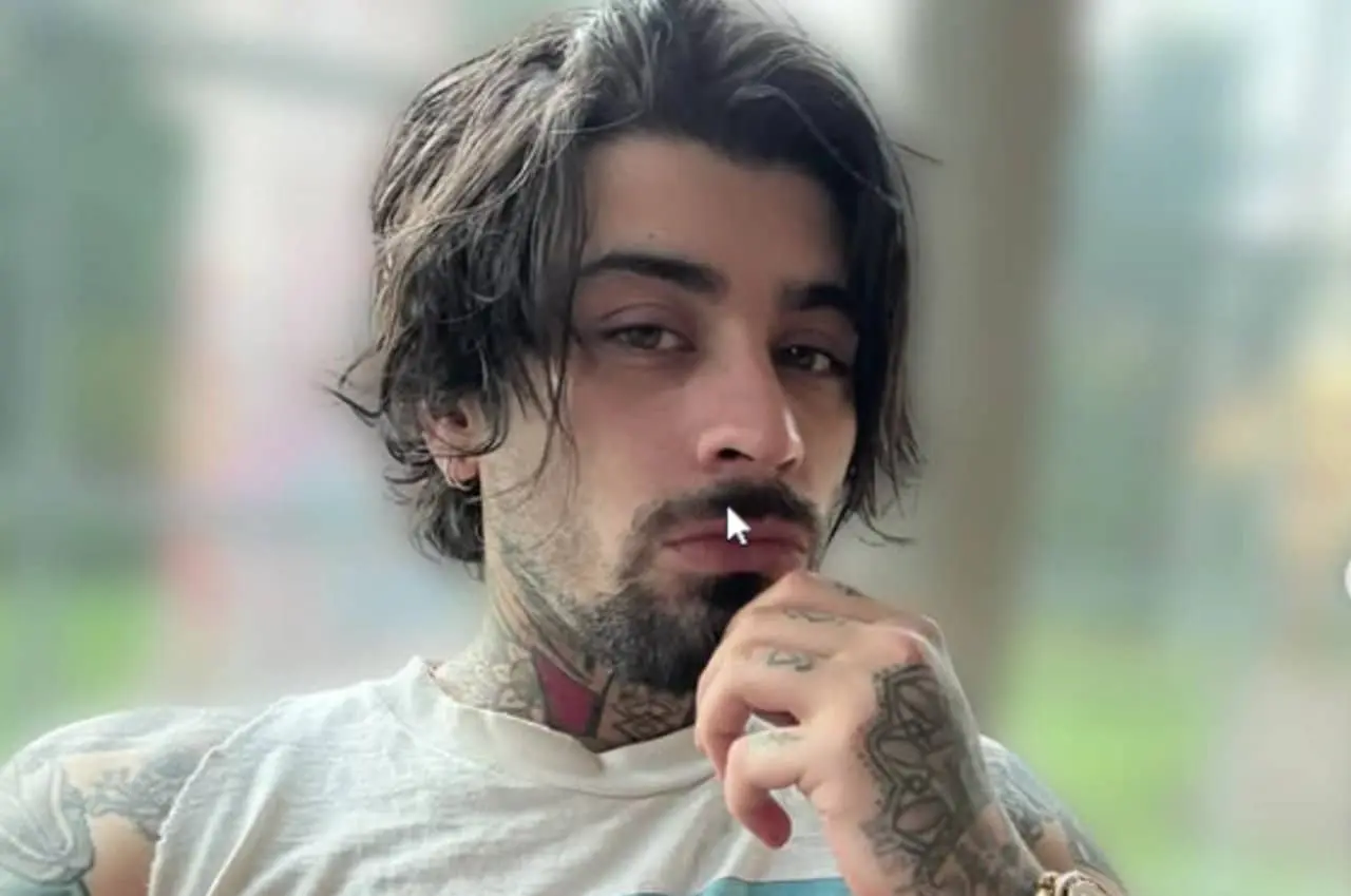 Zayn - @Zayn