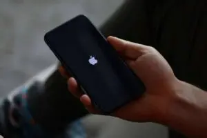 Les modèles d’iPhone 16 et 16e bénéficient d’offres spéciales sur Amazon avec l’IA et les caméras