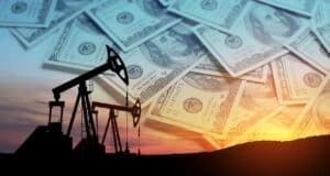 La escalada militar en el Estrecho de Ormuz eleva el petróleo por encima de los cien dólares y afecta a los mercados globales