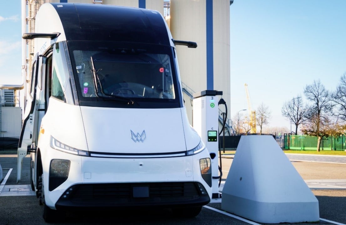 Carregamento de caminhões elétricos Windrose e Autel