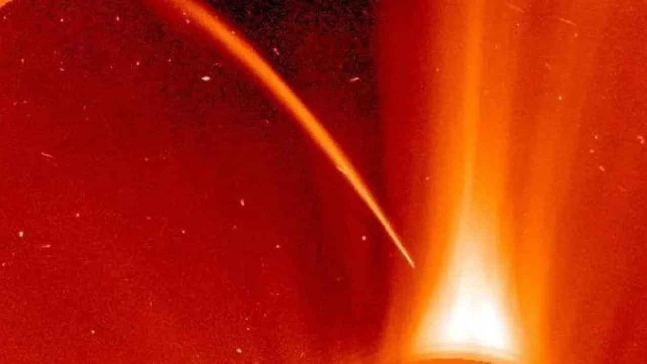 Cometa rasante C/2026