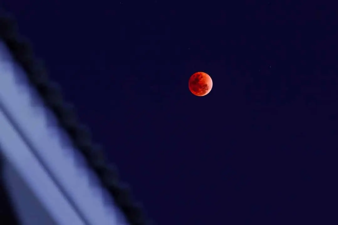 Eclipse lunar total, lua de sangue