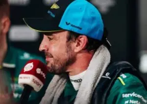 Fernando Alonso adia decisão sobre futuro na Fórmula 1 e mantém desejo de competir