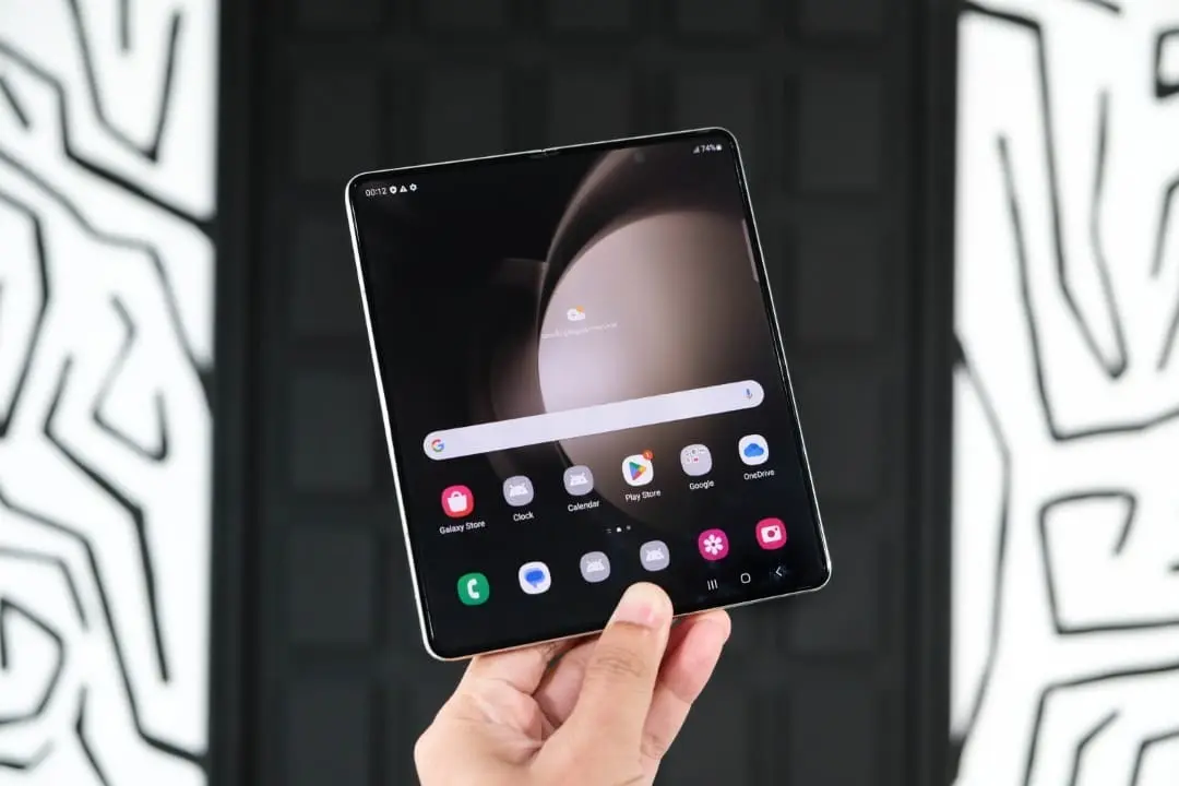 Galaxy Z Fold 8 Wide