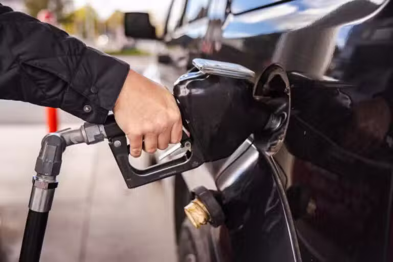 Gasolina, posto de combustível