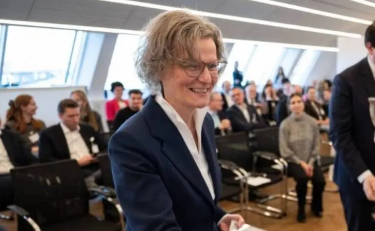 Ina Scharrenbach