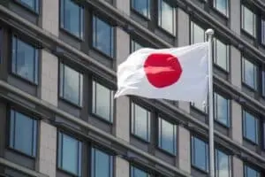 Tráfego de trens da Tokyu Den-en-toshi entre Mizonokuchi e Saginuma normaliza às 16h30; pessoa atropelada