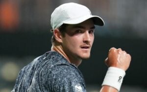 Virada de João Fonseca sobre Novak Djokovic em Paris impulsiona discussões para trio com Sinner e Alcaraz