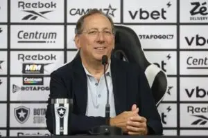 Michele Kang assume controle acionário do Lyon e encerra laços da Eagle com John Textor e Botafogo