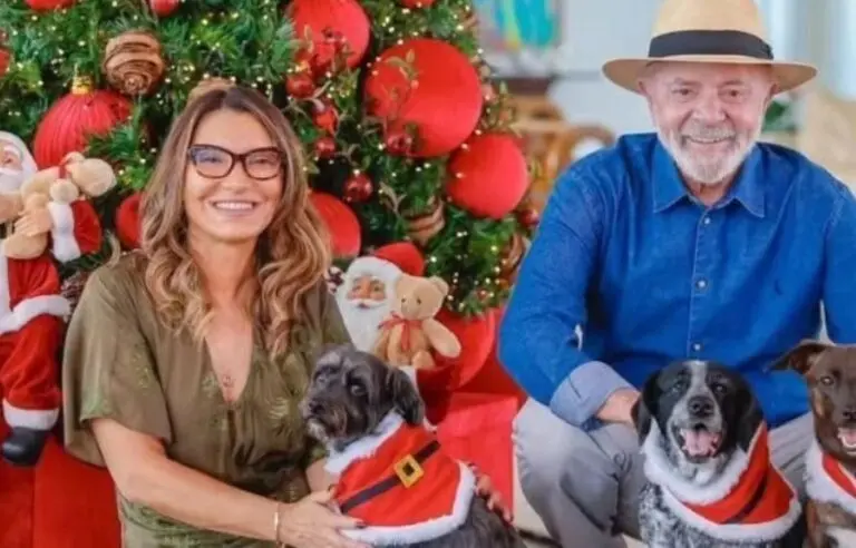 Lula e Janja e pets