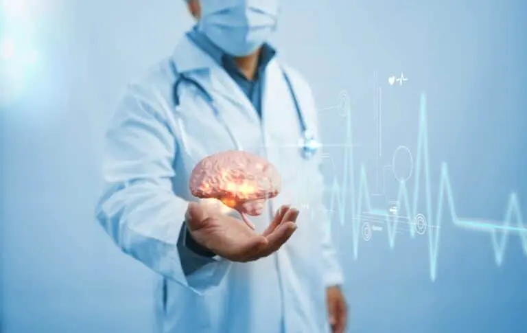 Médico, cérebro humano