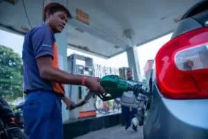 Preços de combustíveis na Índia: gasolina e diesel variam em cidades