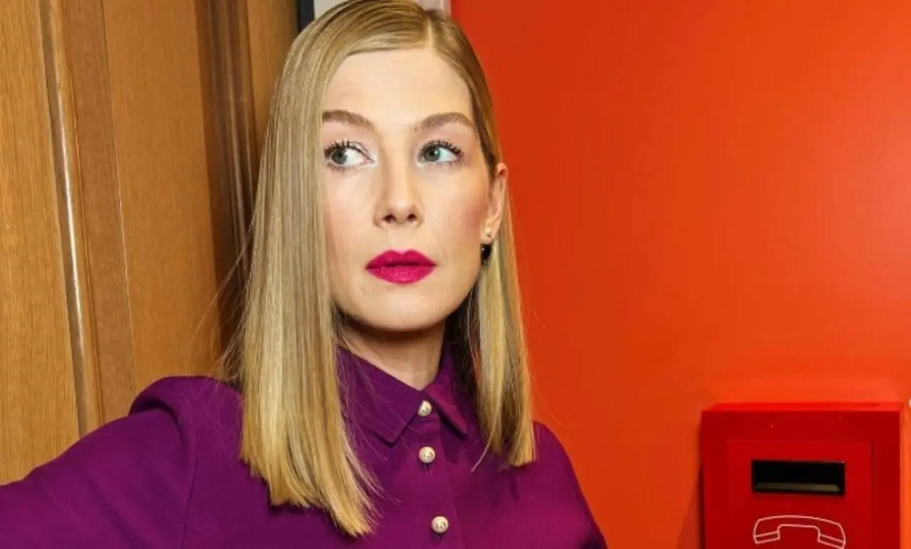Rosamund Pike