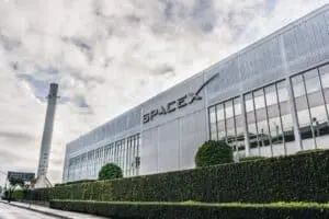 Valor da SpaceX cresce mais de 25% em dois dias após sua recente estreia no mercado secundário
