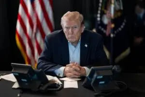 SUA suspendă ofensivele în Iran după ce a început dialogul cu Trump; infrastructurile energetice sunt sigure timp de cinci zile
