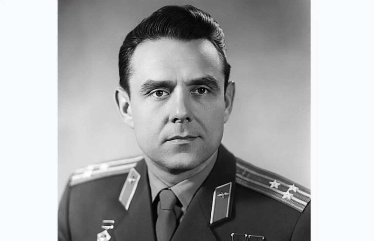 Vladimir Komarov