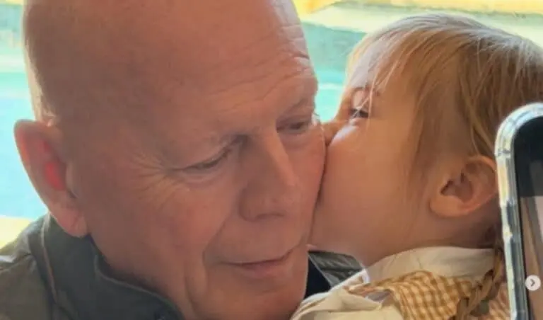 Bruce Willis- - @demimoore