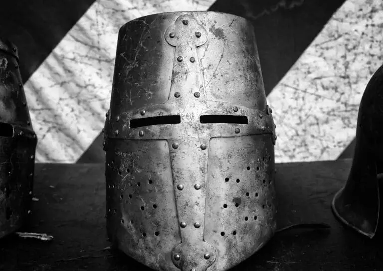 capacete medieval