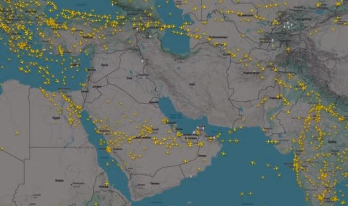 fechamento de espaço aéreo no Oriente Médio