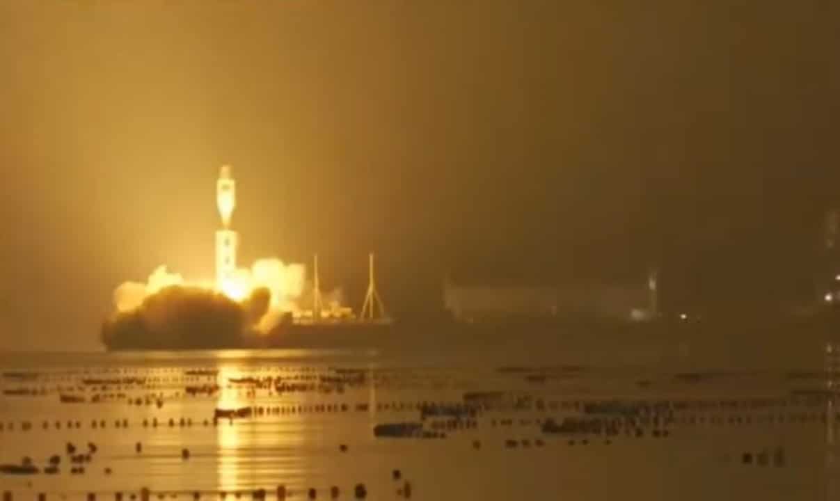 foguete Jie Long 3 foi lançado do Mar Amarelo