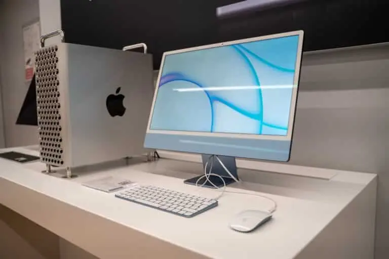 iMac, Apple