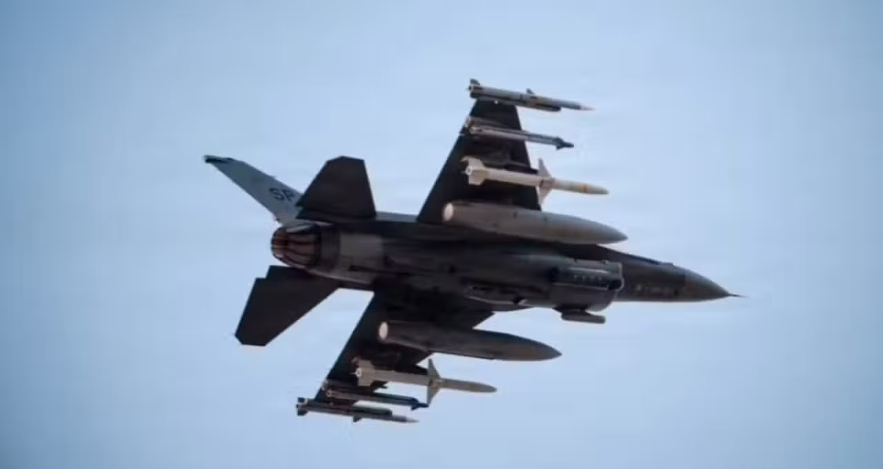 Jato F-16 dos Estados Unidos - Divulgação/Força Aérea dos EUA