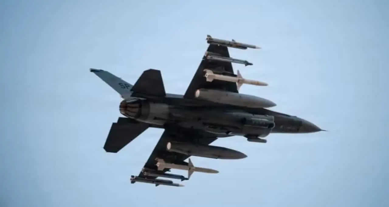 Jato F-16 dos Estados Unidos - Divulgação/Força Aérea dos EUA