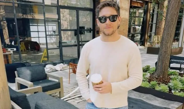 Niall Horan - @niallhoran