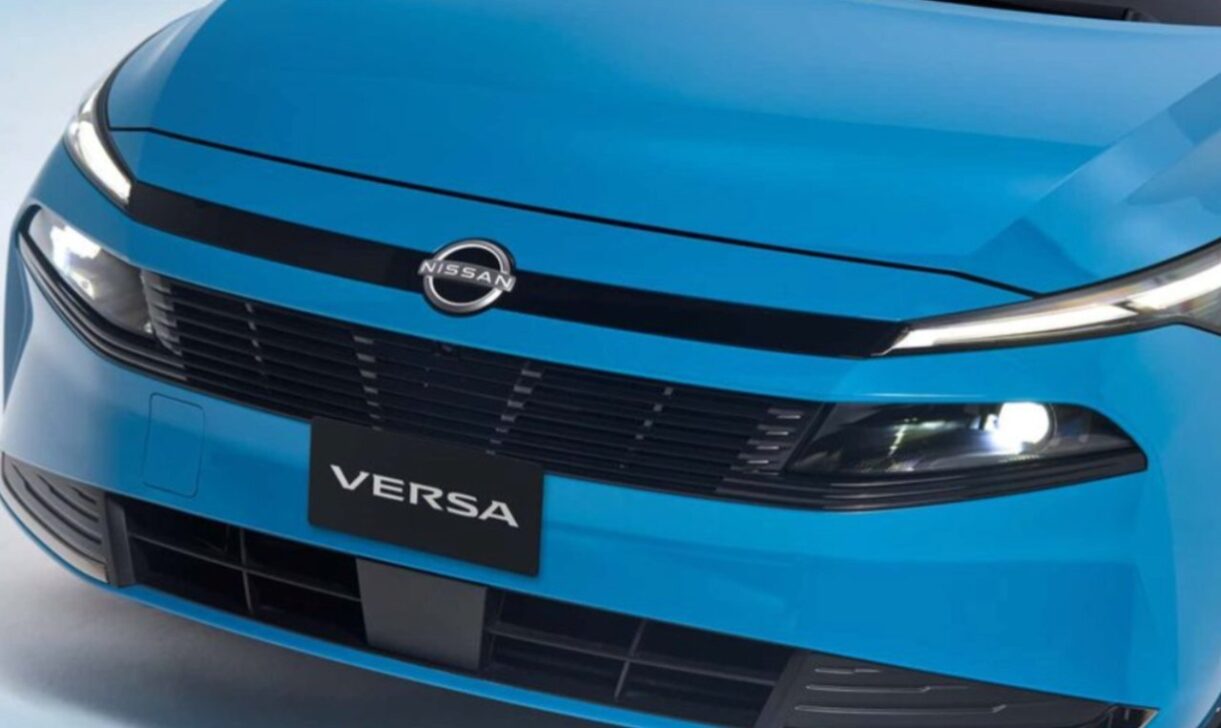 Nissan Versa - Divulgação