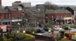 O edifício no centro de Oldham desabou pouco depois do meio-dia de 24 de março de 2026 - MEN Media