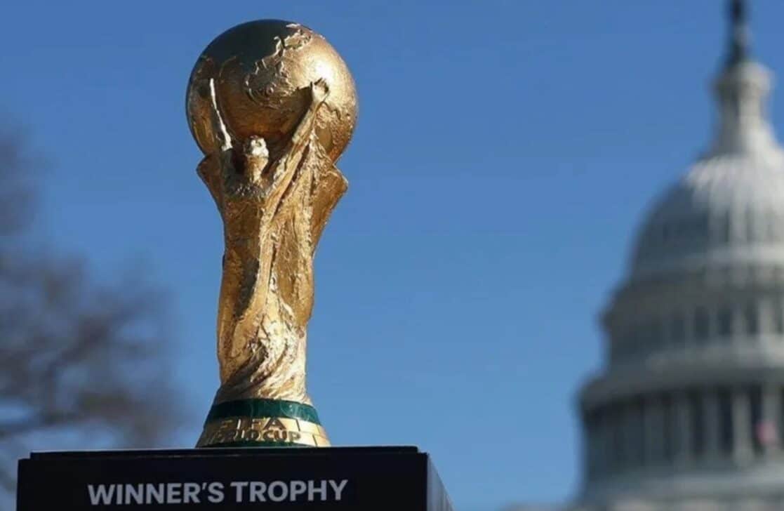 Taça da Copa do Mundo 2026 - Reprodução/FIFA