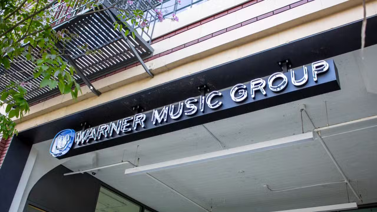 Warner Music Group - The Image Party / Shutterstock.com