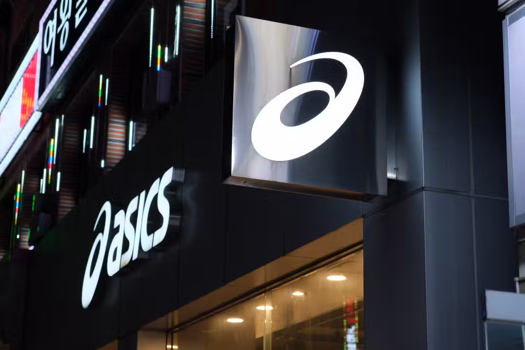 ASICS