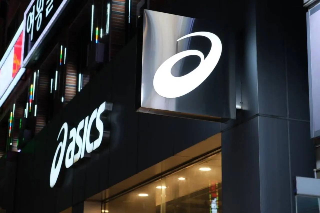 ASICS