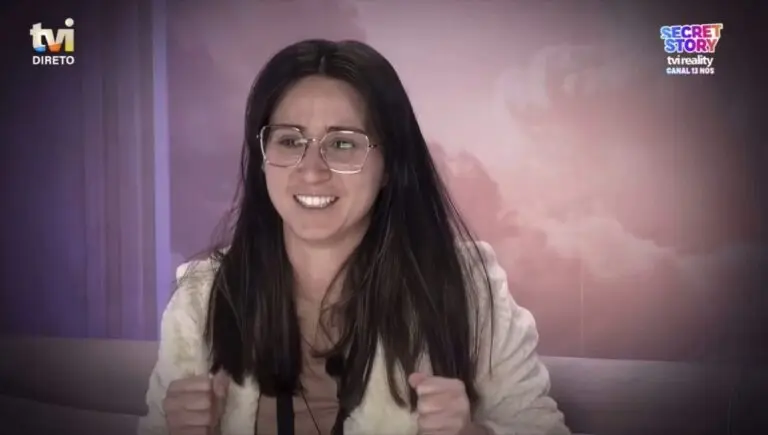 Ana Secret Story