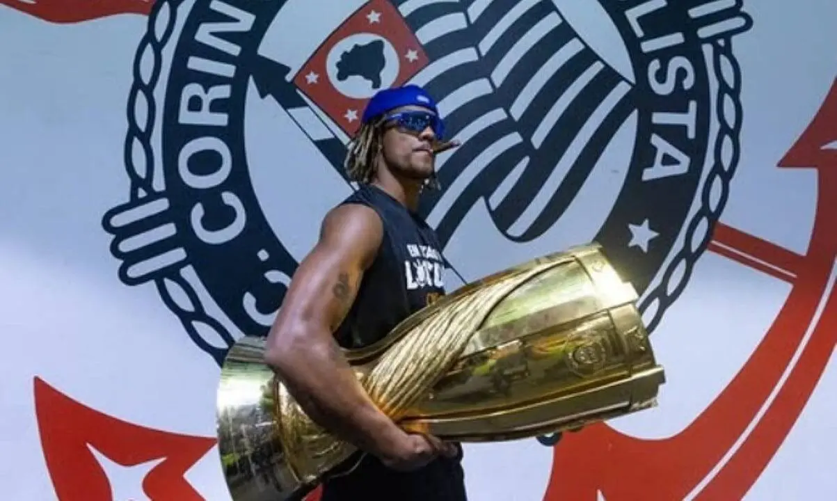 André Carrillo