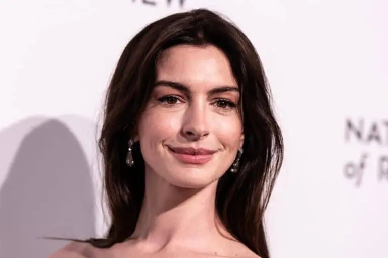 Anne Hathaway
