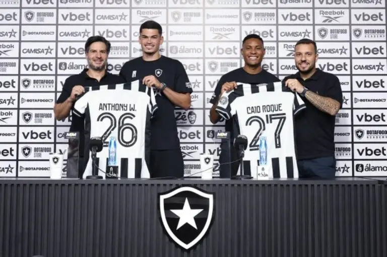 Anthony e Caio Roque
