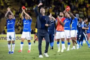 Cruzeiro atinge maior invencibilidade da Serie A com Artur Jorge e foca na Libertadores
