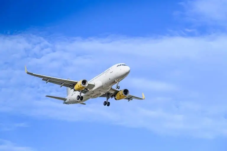 Avião