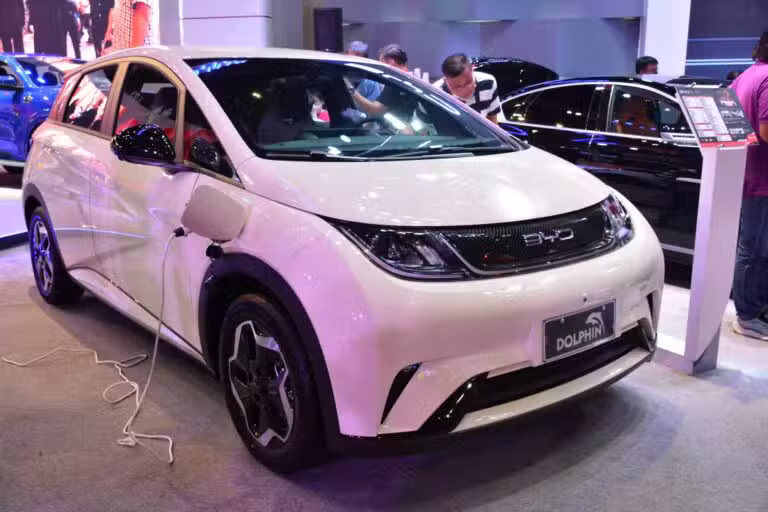 BYD Dolphin