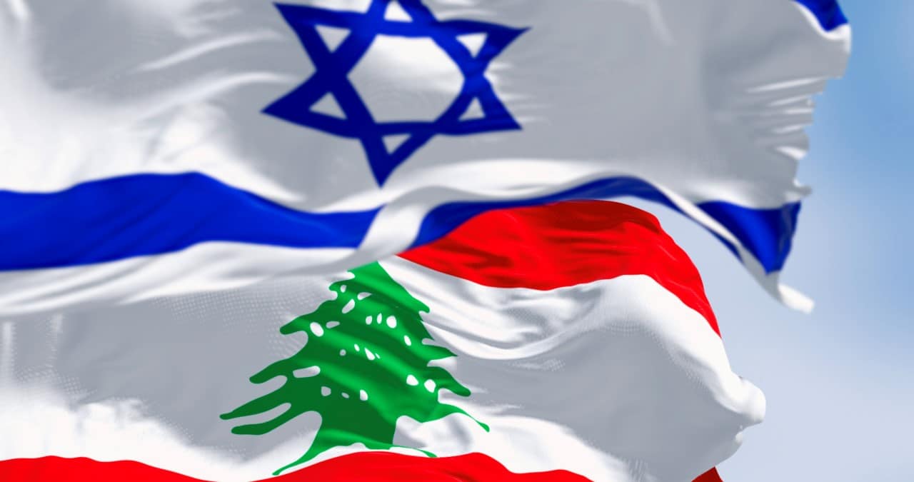 Bandeiras de Israel e Líbano
