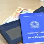 Carteira de Trabalho, salário mínimo, dinheiro