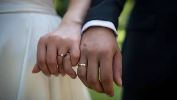 Casamento, união, alianças, noivos