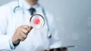社会的不平等により貧困層のがんによる死亡が増加していることがユニキャンプの調査で明らかに