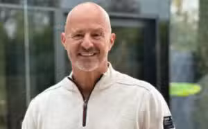 Detlef Steves compartilha vídeo emocionante pela morte do cachorro Kai Uwe