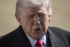 Autoridades avançam em apuração após tiros em jantar de gala com Trump em Washington D.C.