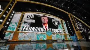 Fernando Mendoza este prima alegere din draftul NFL și îi întărește pe Las Vegas Raiders