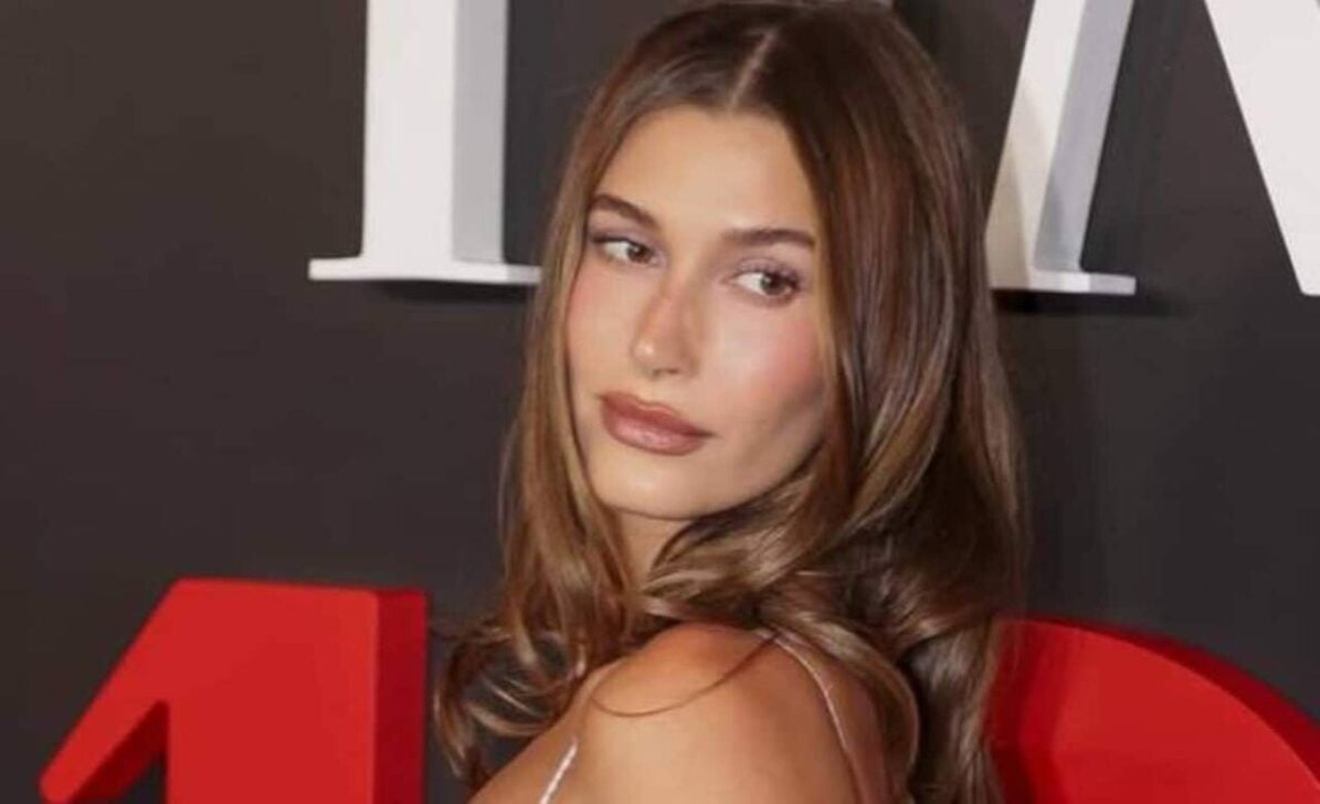 Hailey Bieber -