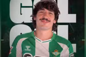 Hector Bellerin scores with the last play and Betis draws 1-1 against Real Madrid at 90+4 in LaLiga